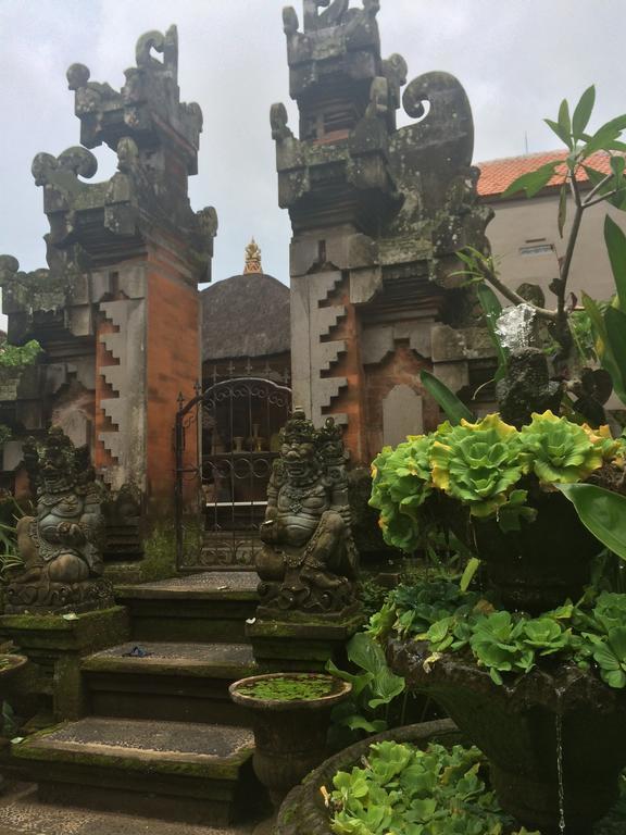 Ubud Rooms B&B Exterior photo
